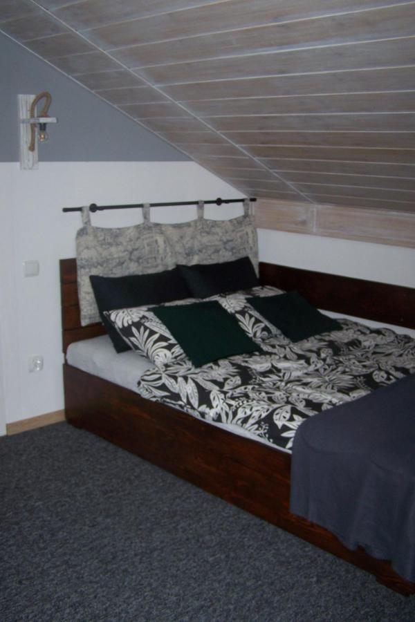 Quadruple Room with Private Bathroom