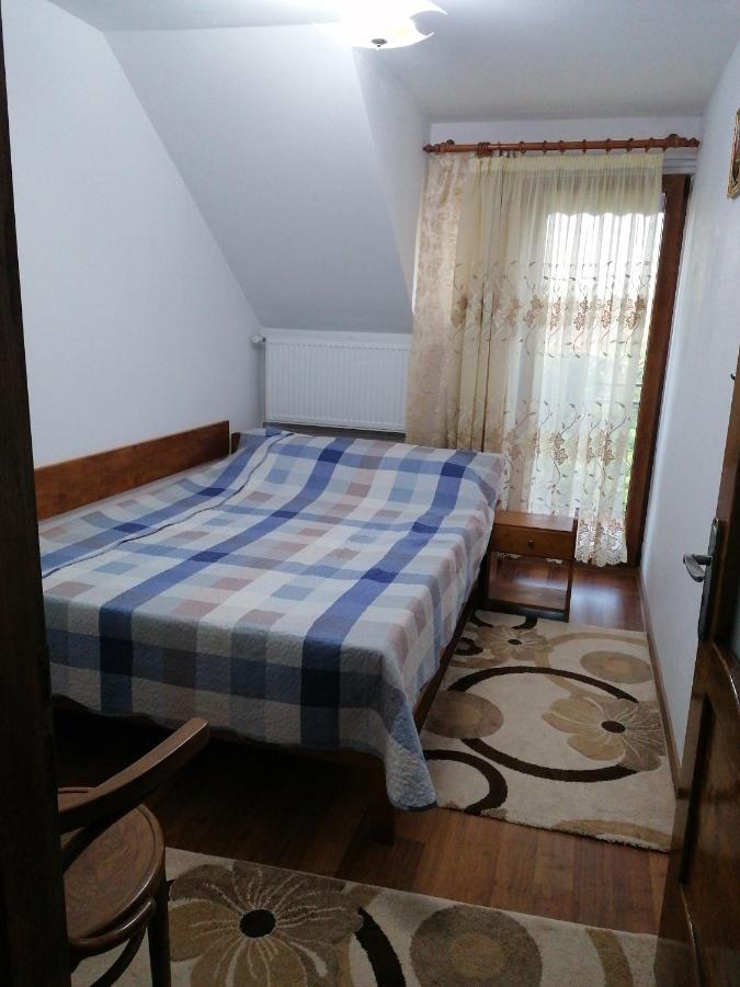 Standaard Tweepersoonskamer met Gedeelde Badkamer