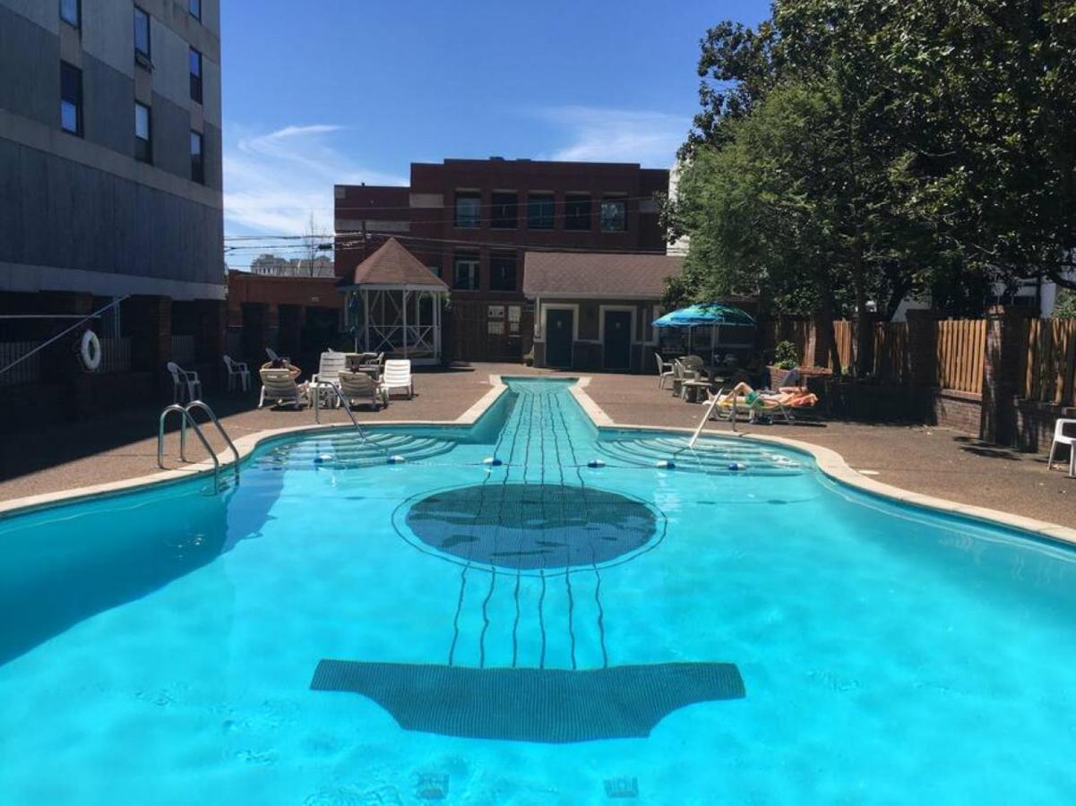 Music Row Retreat - 3 Beds, 1 Bedroom, Pool, Parking - B&B