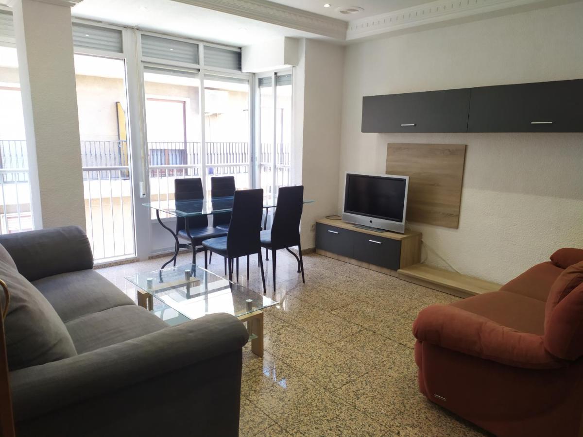 B&B Elche - Major del Pla 25 - Bed and Breakfast Elche