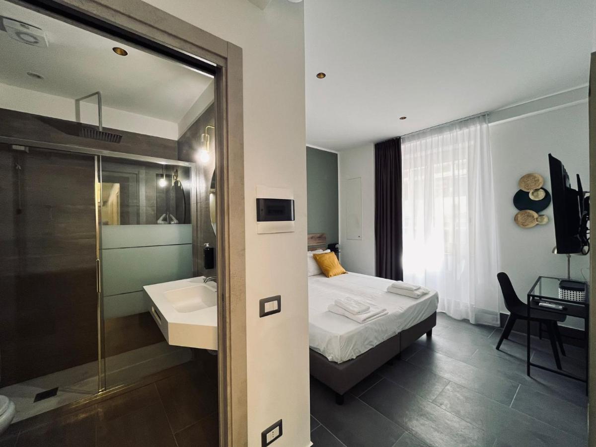 Camera Matrimoniale con Bagno Privato