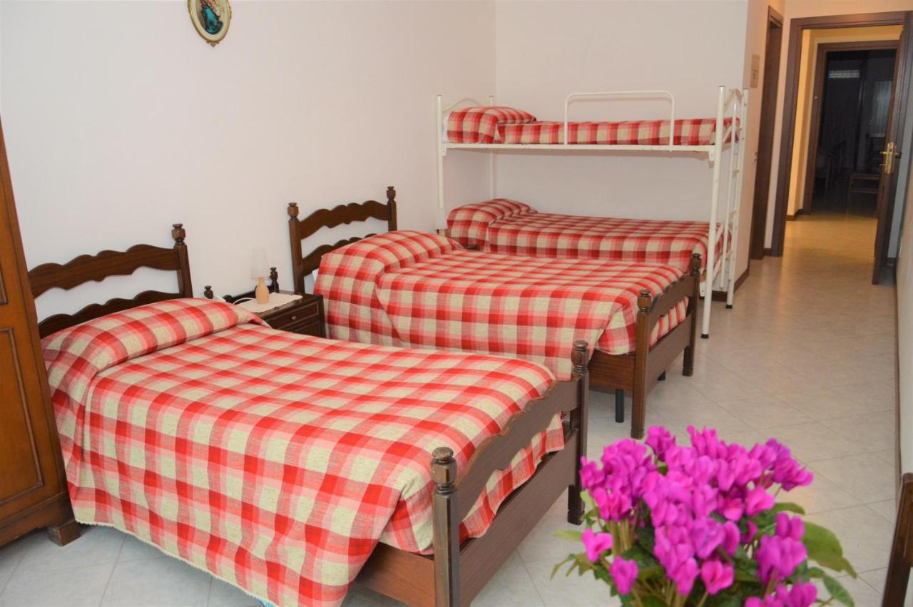 B&B Ciampino - Domus Achille Fosco - Bed and Breakfast Ciampino