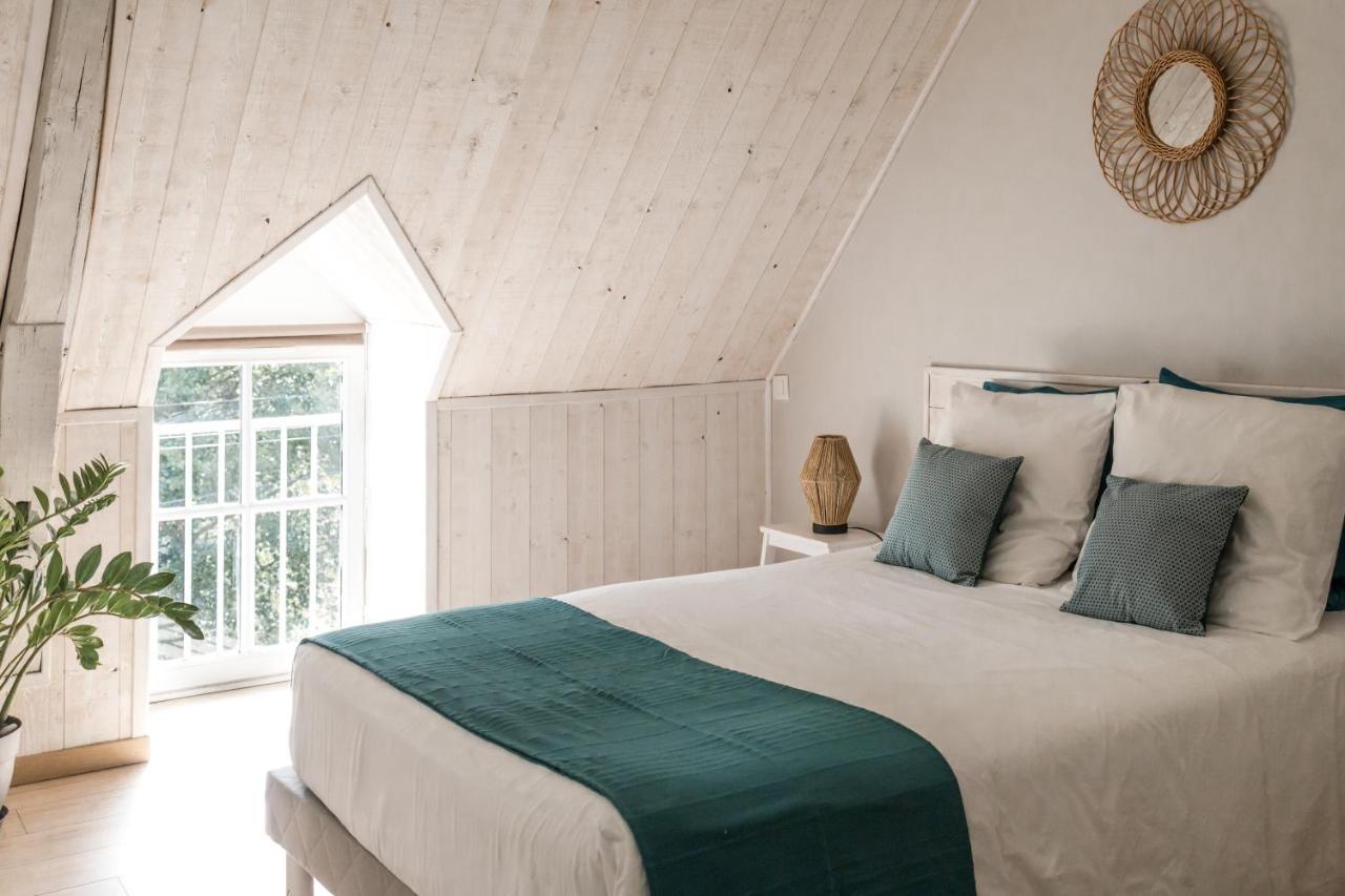 Suite with Garden View