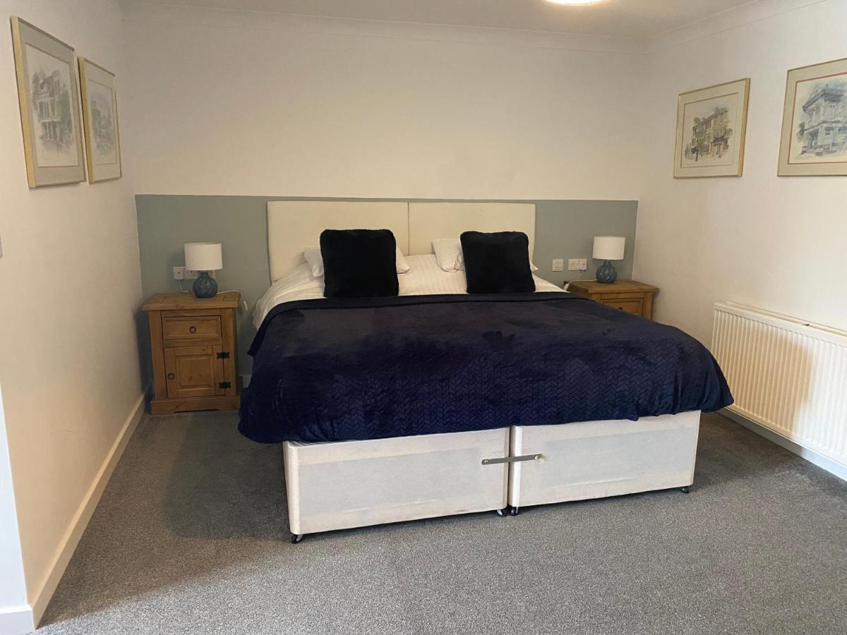 Chambre Lits Jumeaux avec Lit d’Appoint - 301