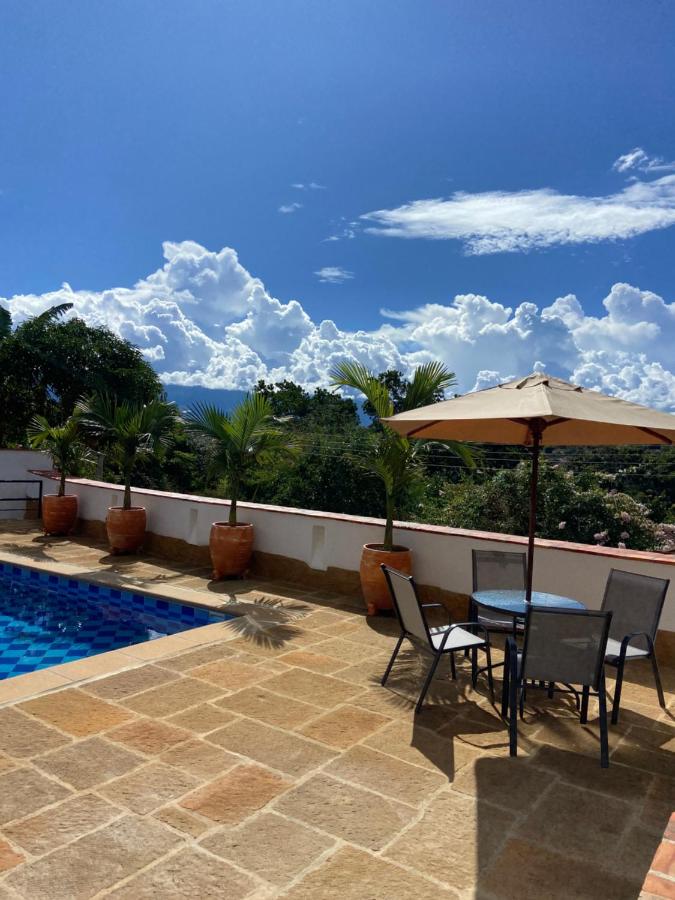 Casa Bari Altos de la Antigua - B&B Barichara