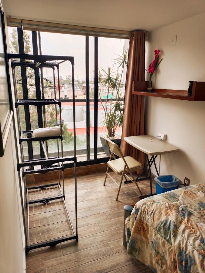 Single Room with Private External Bathroom