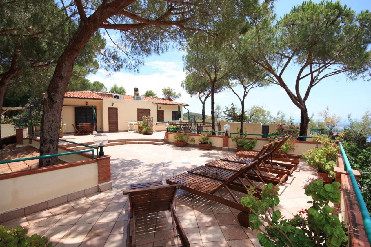 Apartment mit Terrasse