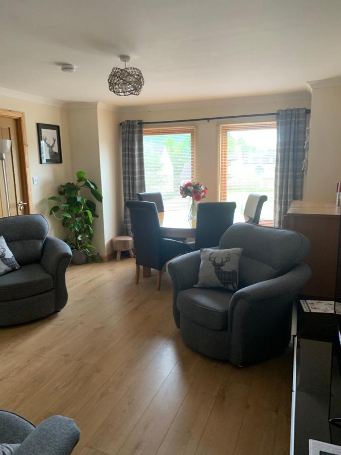 B&B Ullapool - No 52 - Apartment with Lounge and Dining Area - No kitchen - Bed and Breakfast Ullapool