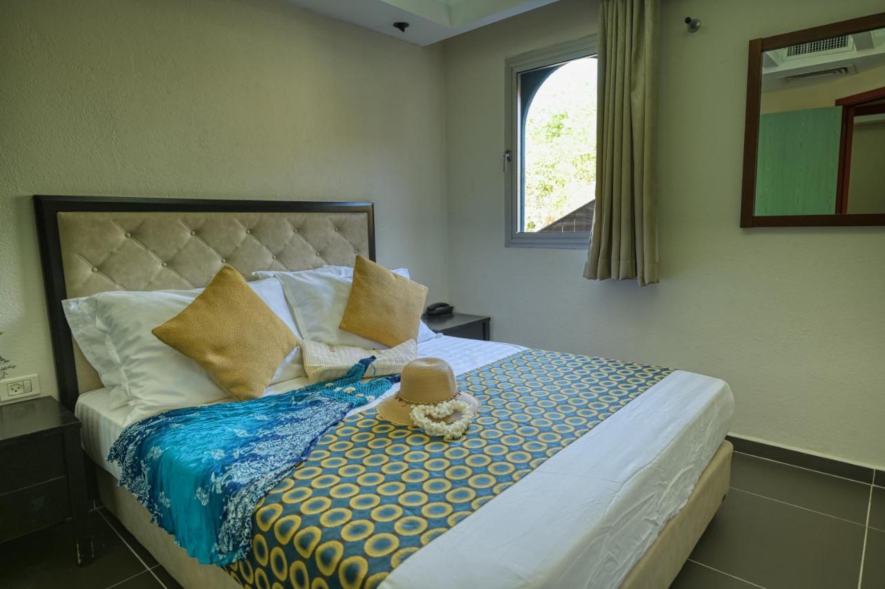 Two-Bedroom Villa with Balcony
