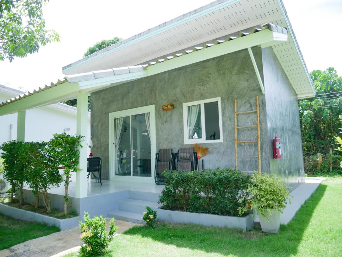Enda Lanta Bungalows - B&B