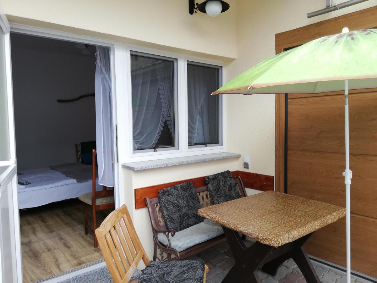 Chambre Triple avec Salle de Bains Privative