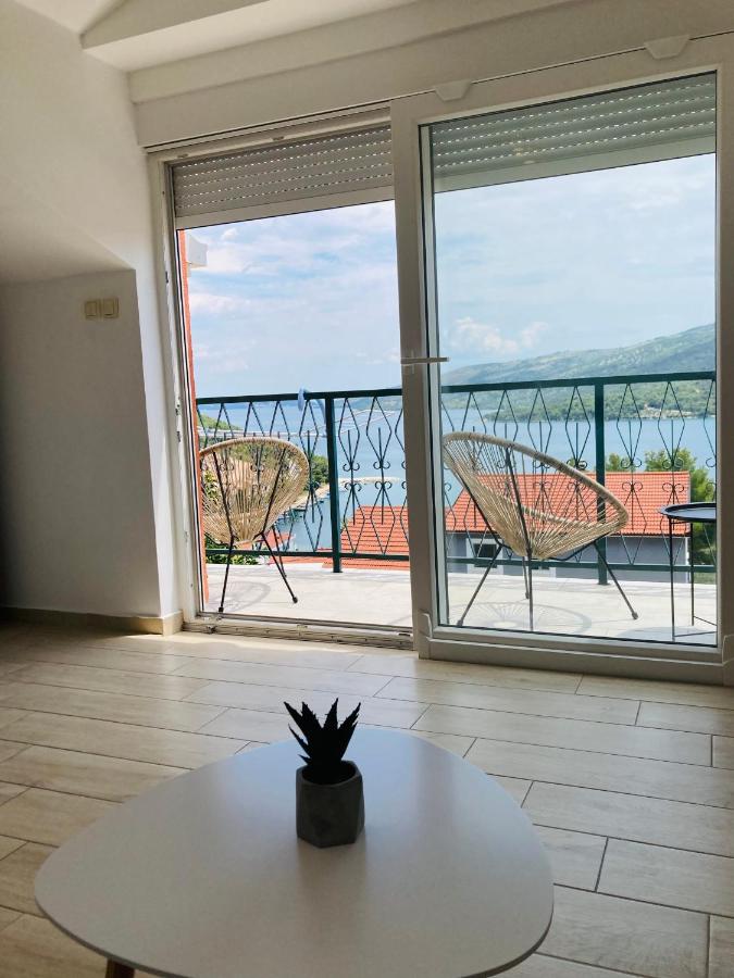 Apartment mit Meerblick