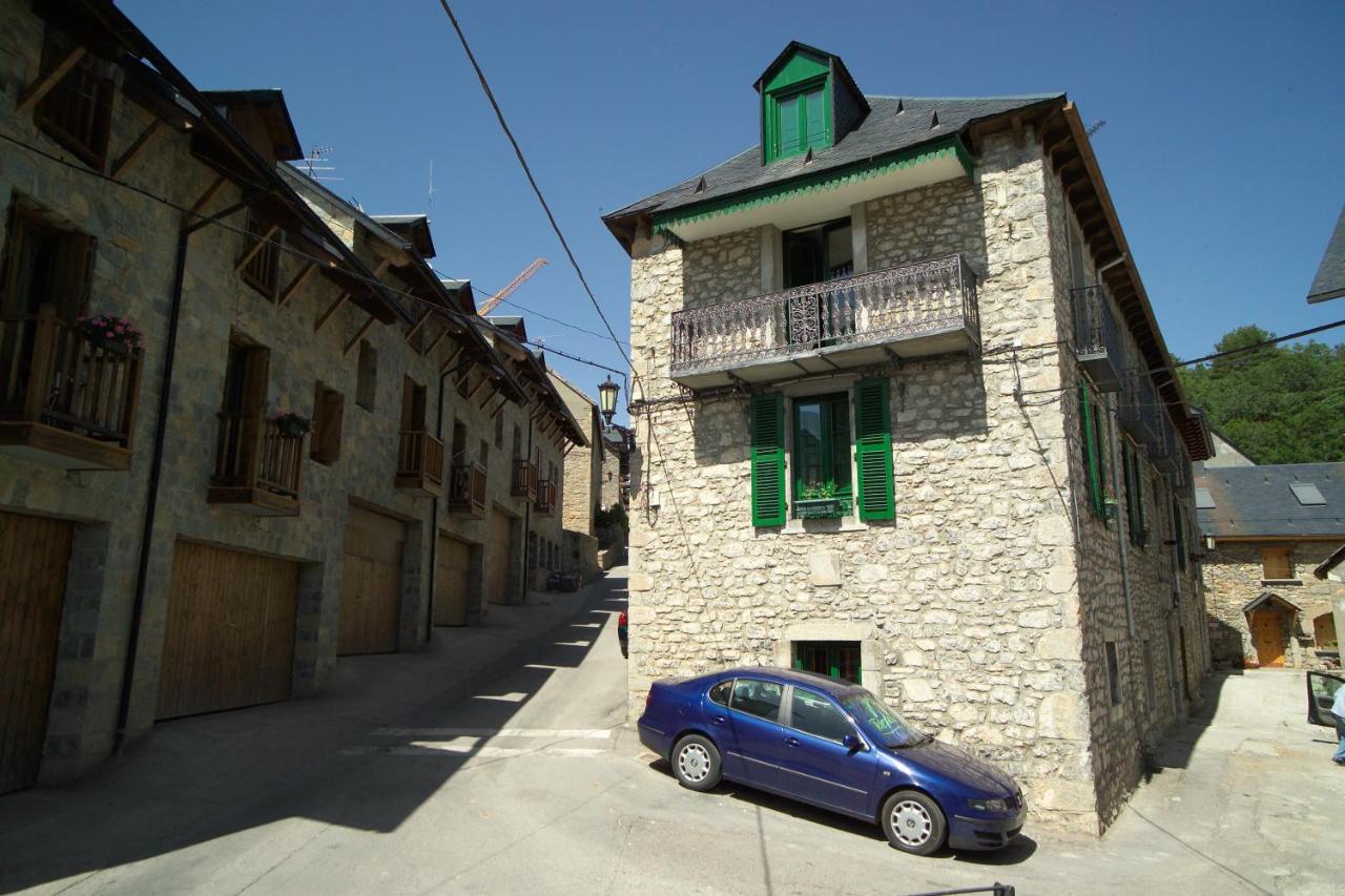 Apartamentos Codallos - B&B