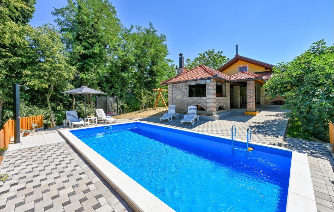 B&B Jertovec - Stunning Home In Susobreg With Outdoor Swimming Pool, Wifi And 3 Bedrooms - Bed and Breakfast Jertovec