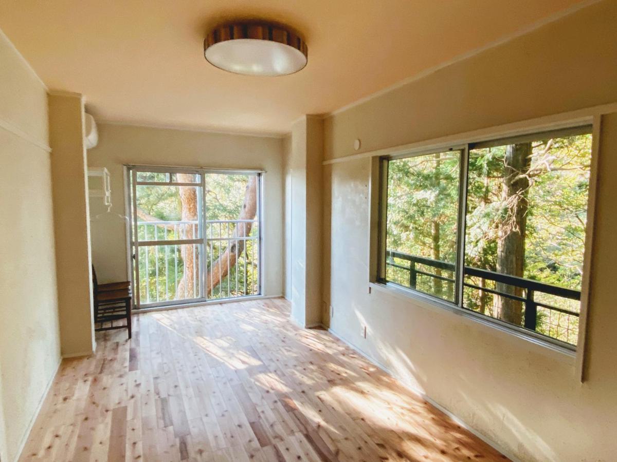 Family Room with Mountain View
