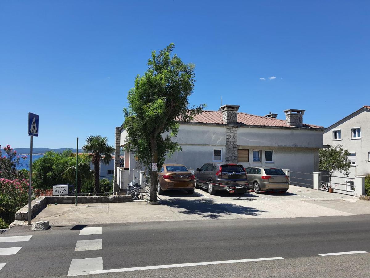 Studio with Sea View