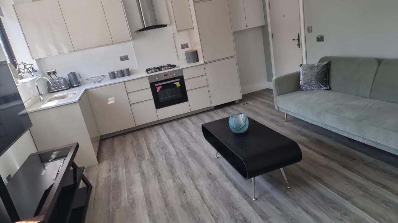 Appartamento con 2 Camere da Letto