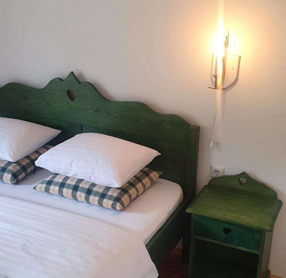 Mosorel - Chambres d’hôtes Măgura