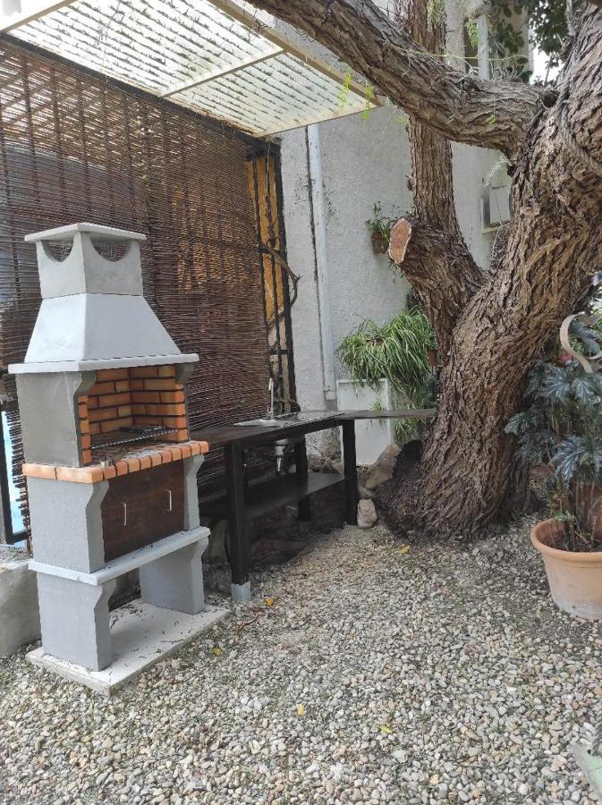 Cabaña con vistas al jardín