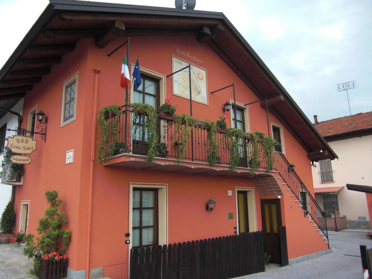 B&B Cuneo - B&B Gira-Sole - Bed and Breakfast Cuneo