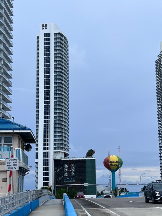 Lyfe Oceanview Resort Luxury 2 Bedroom Unit - B&B Hollywood