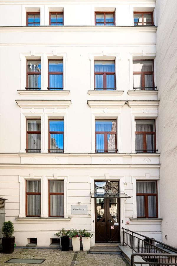 ON/SET APARTHOTEL - Ferienwohnung Krakau