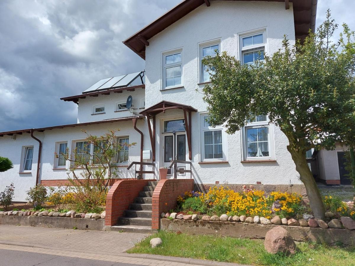 B&B Sassnitz - Backbord und Steuerbord - Bed and Breakfast Sassnitz