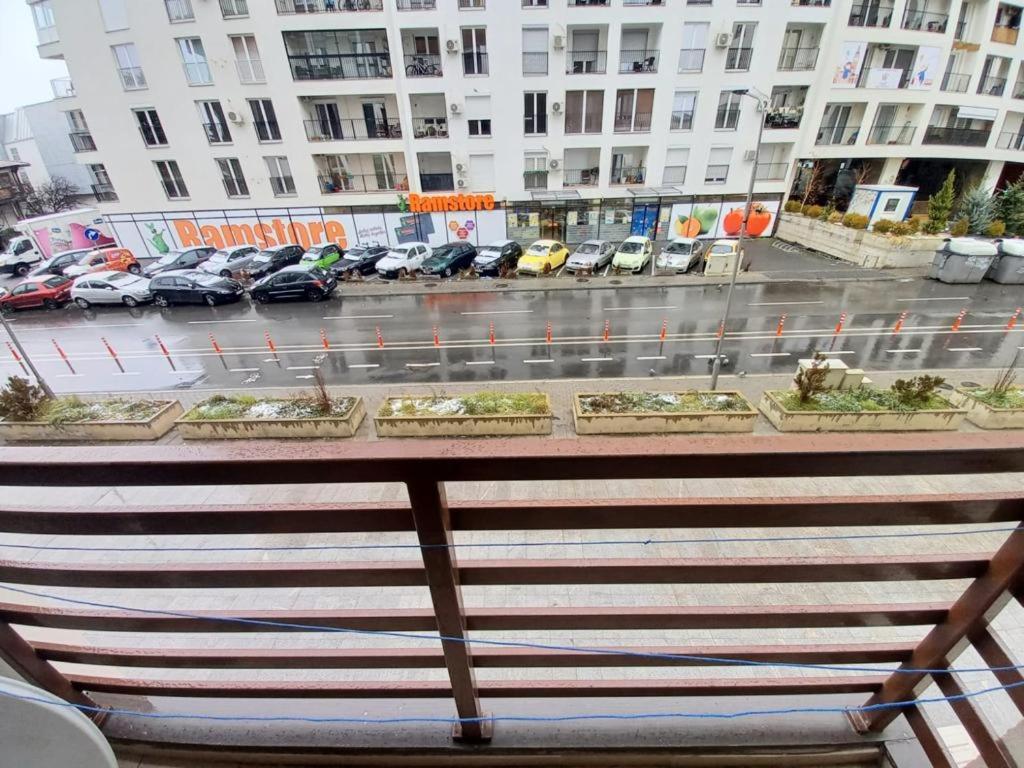 Grand Prestij Excellent Apartman - Bed and Breakfast