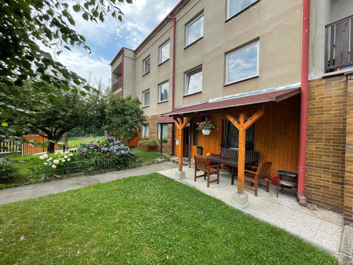 Apartmány Pod Přehradou - Bed and Breakfast