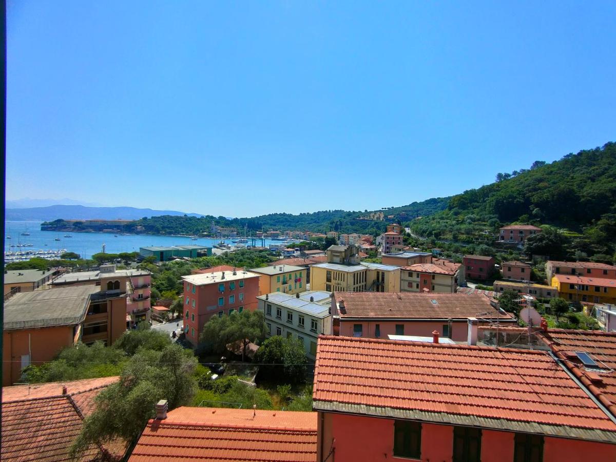 Appartamento Case Rosse - Ferienwohnung Le Grazie
