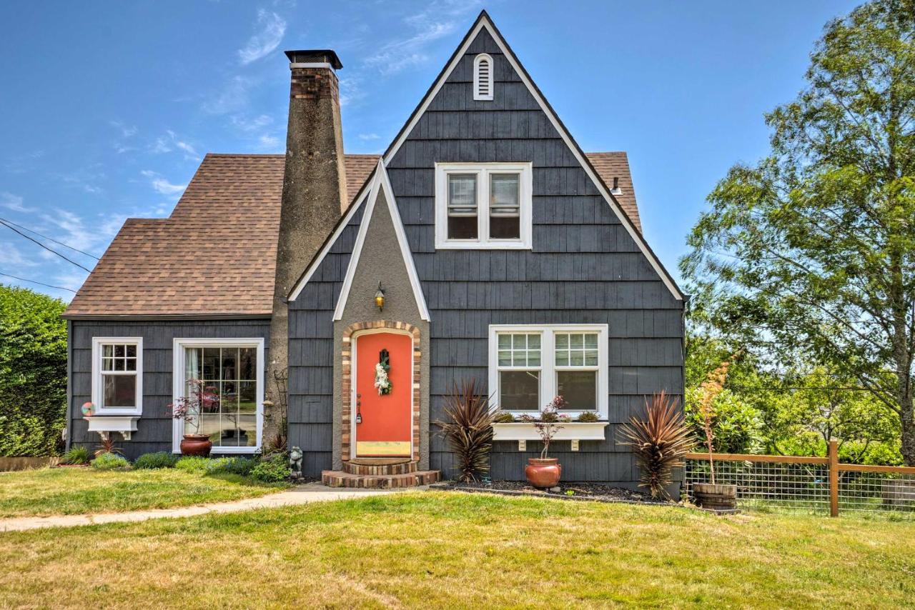 The Old McCullough Home with Rooftop Deck, View - B&B