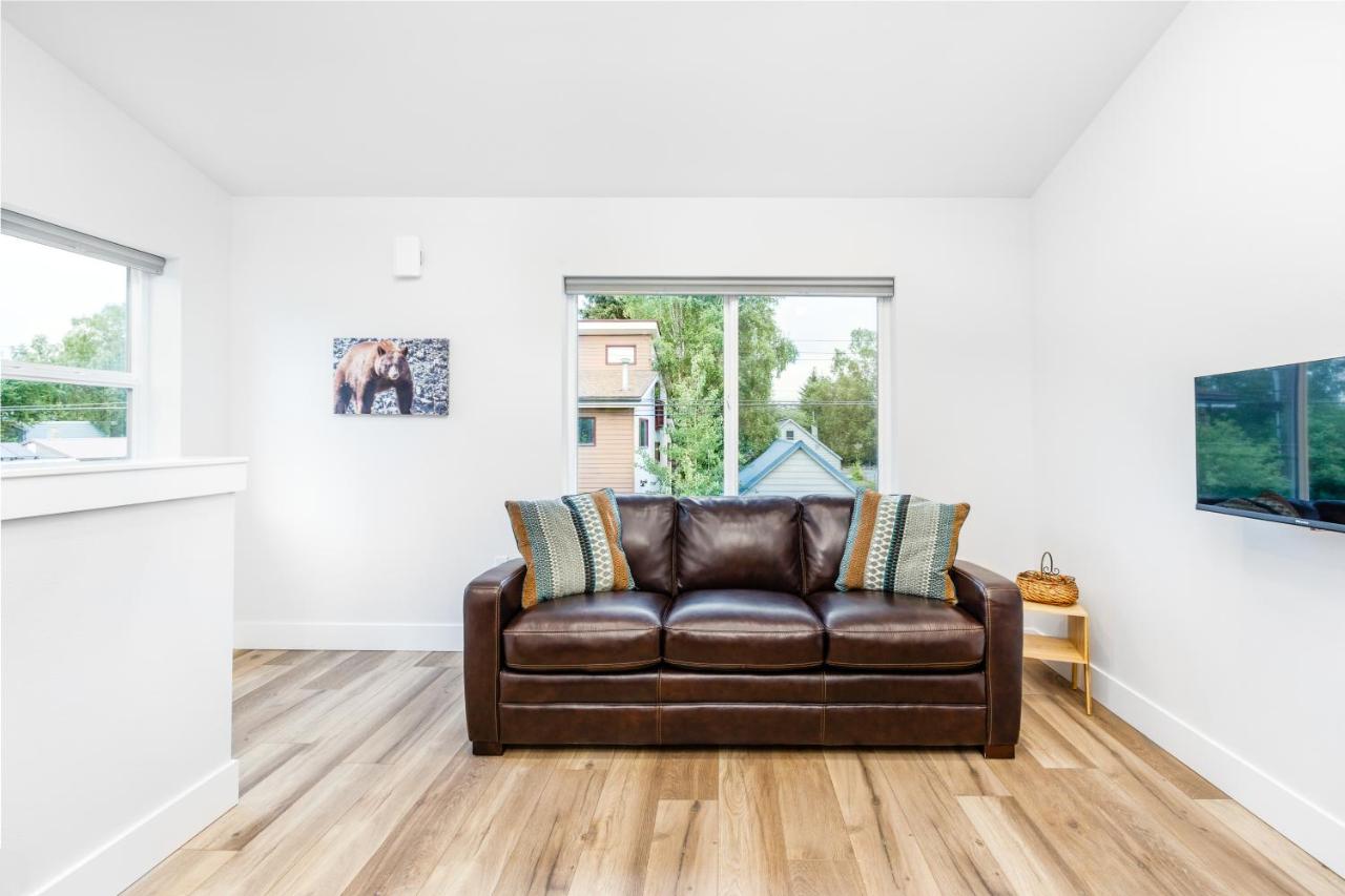 Downtown Getaway - B&B Anchorage