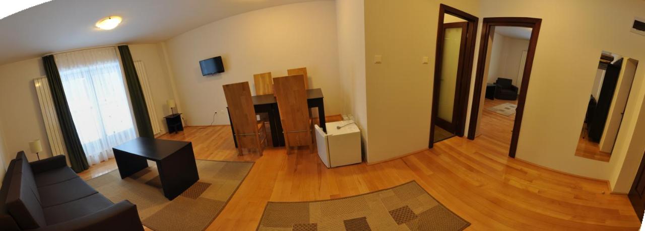 One-Bedroom Suite