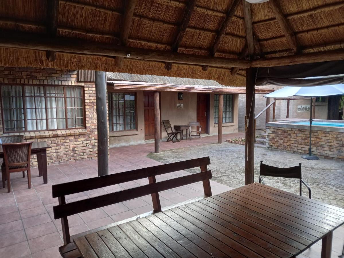 B&B Marloth Park - Marloth Bush Retreat - Bed and Breakfast Marloth Park