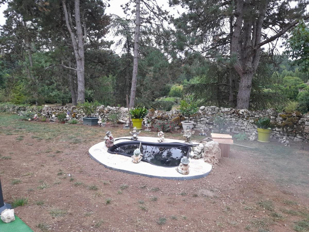 Doppelzimmer mit Gemeinschaftsbad