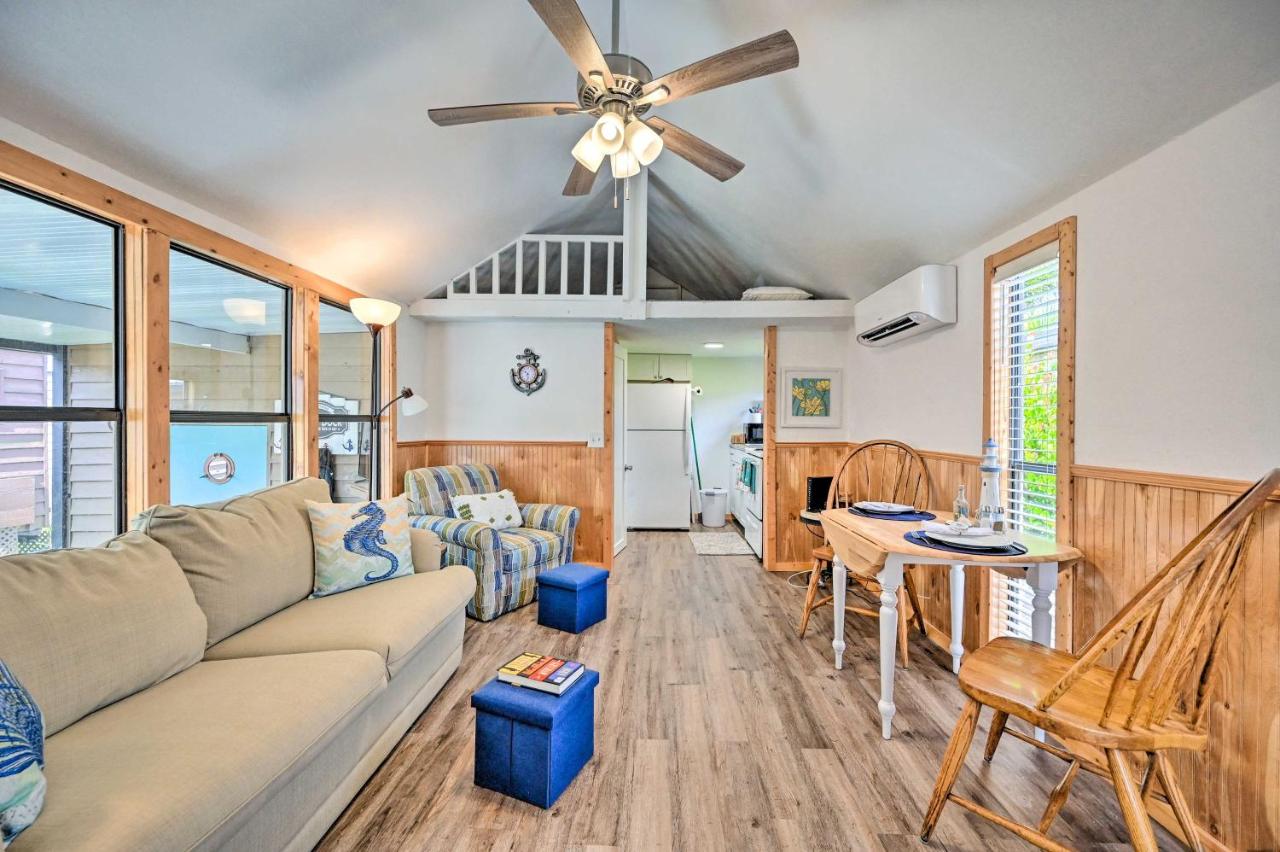 B&B Everglades - Everglades City Cabin Dock and Heated Pool! - Bed and Breakfast Everglades