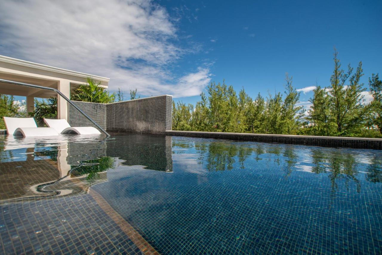 Luxury 1 bed apartment near Seven Mile Beach at The Grove - Villa Zen - Chambres d'hôtes Upper Land