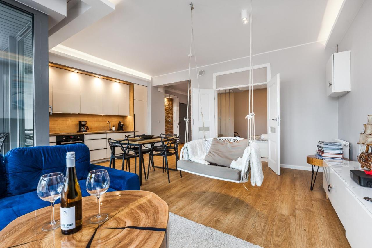 Uroczy Apartament No1 w ,, SERCU Starego Miasta Wyspa Spichrzów,, - B&B