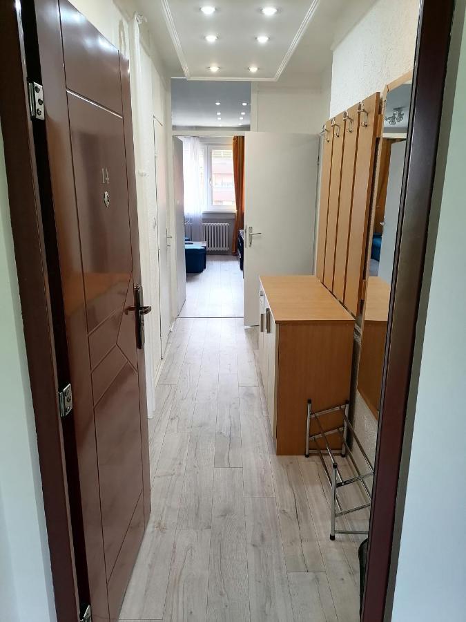 Apartman Kolubara 14 - Ferienwohnung