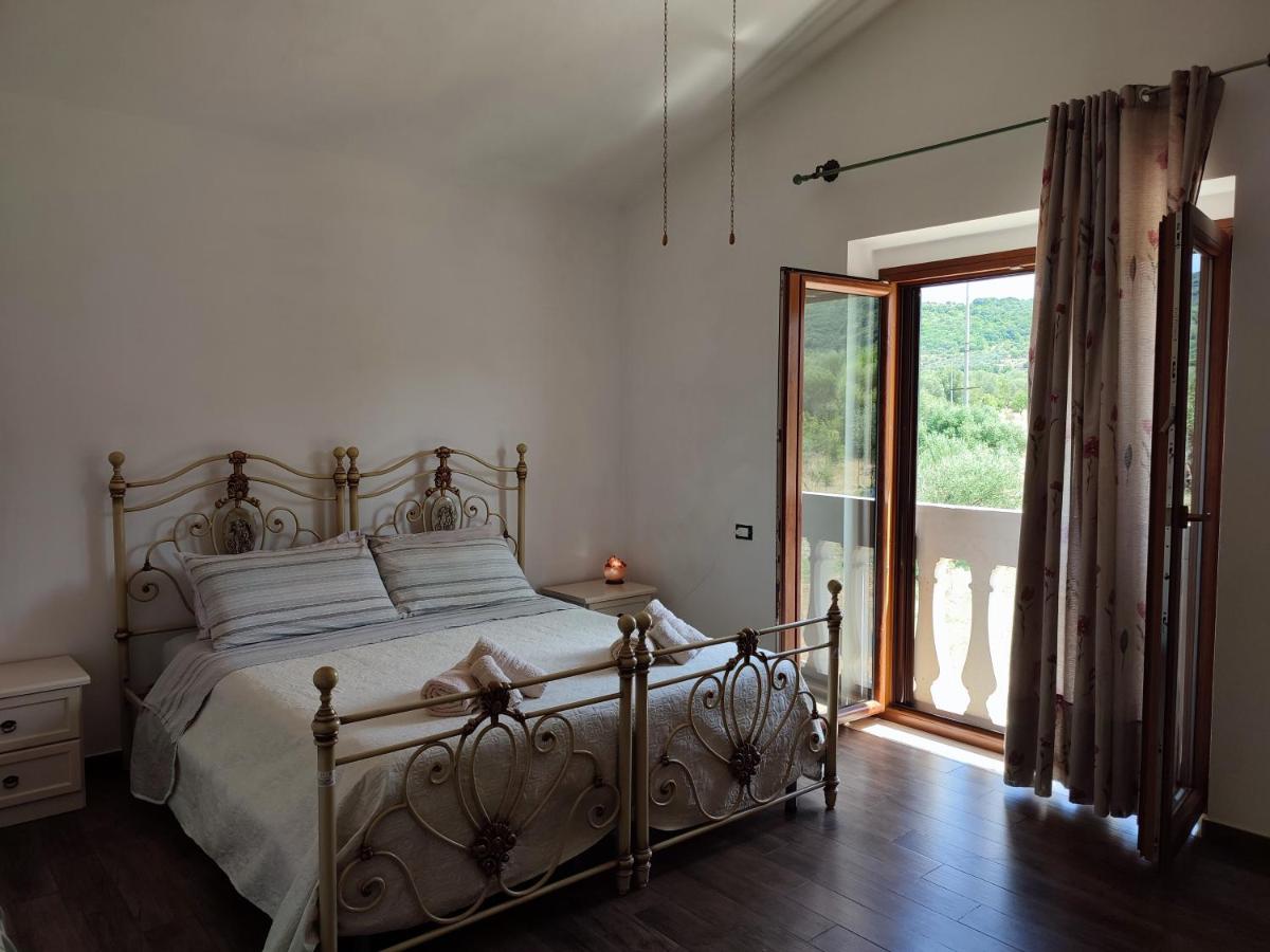 Chambre Triple avec Salle de Bains Privative Séparée