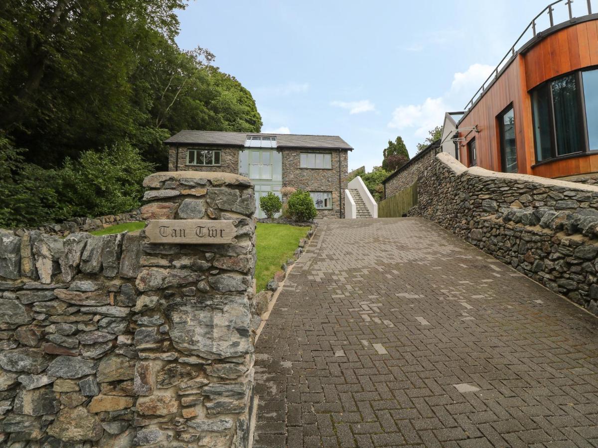 B&B Llanfairpwllgwyngyll - Tan Twr - Bed and Breakfast Llanfairpwllgwyngyll