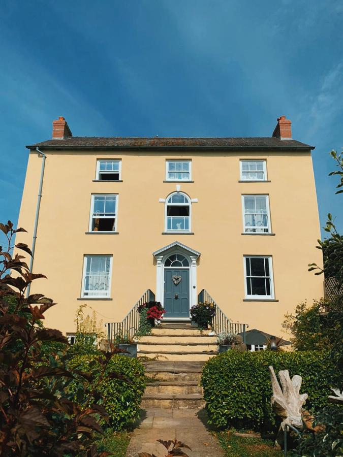 Dylan Thomas Sea View - Ferienwohnung Laugharne