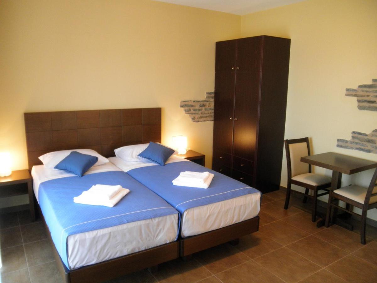 Chambre Lits Jumeaux - Vue sur Mer