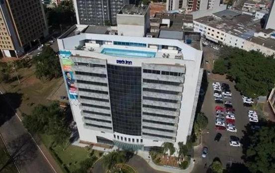 PROMOÇÃO EXECUTIVA COM BANHEIRA E FLATS SEM BANHEIRA- Melhor Hotel De Taguatinga - B&B