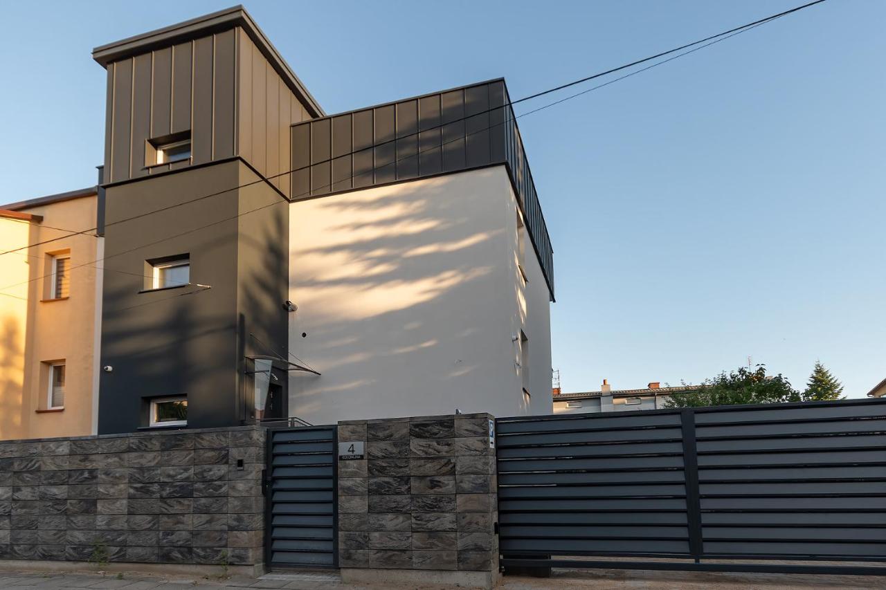 Bison Apartamenty - Bed and Breakfast