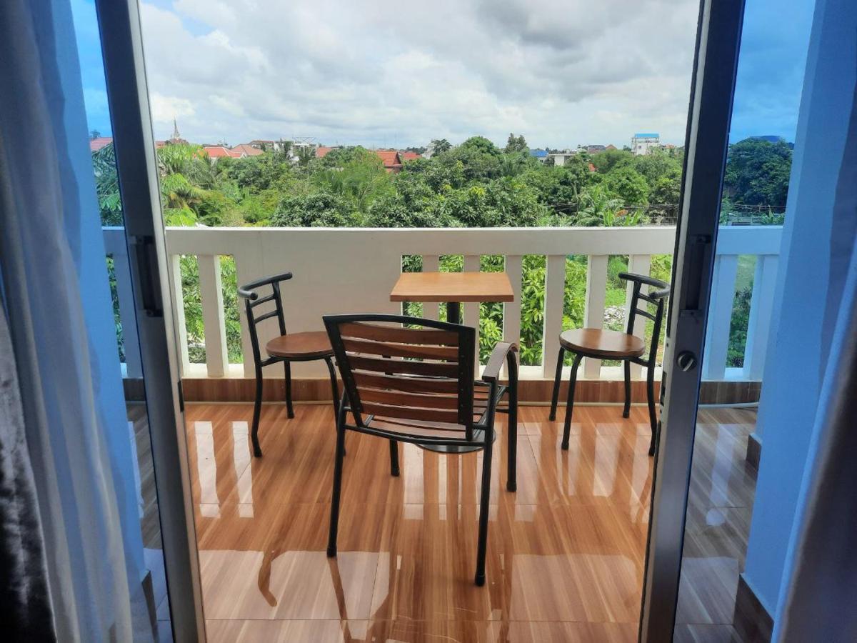 Realkhom Villa - B&B