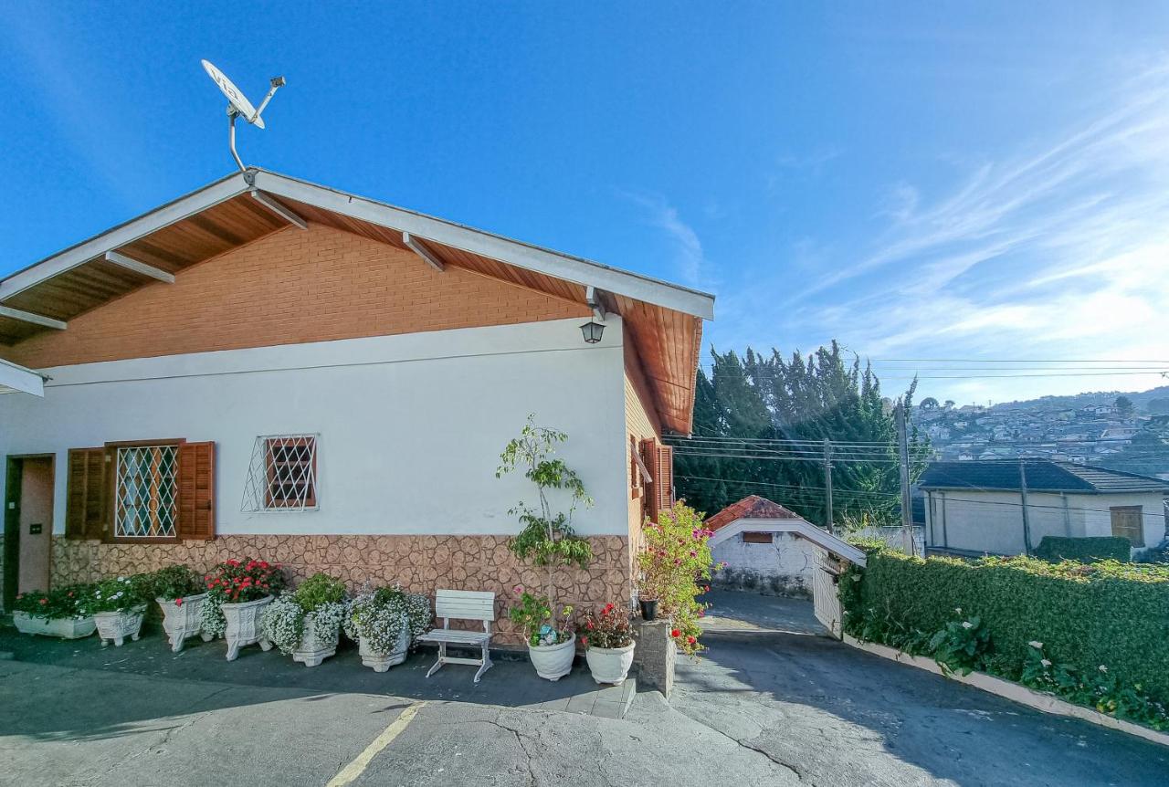 pousada helebastian - B&B