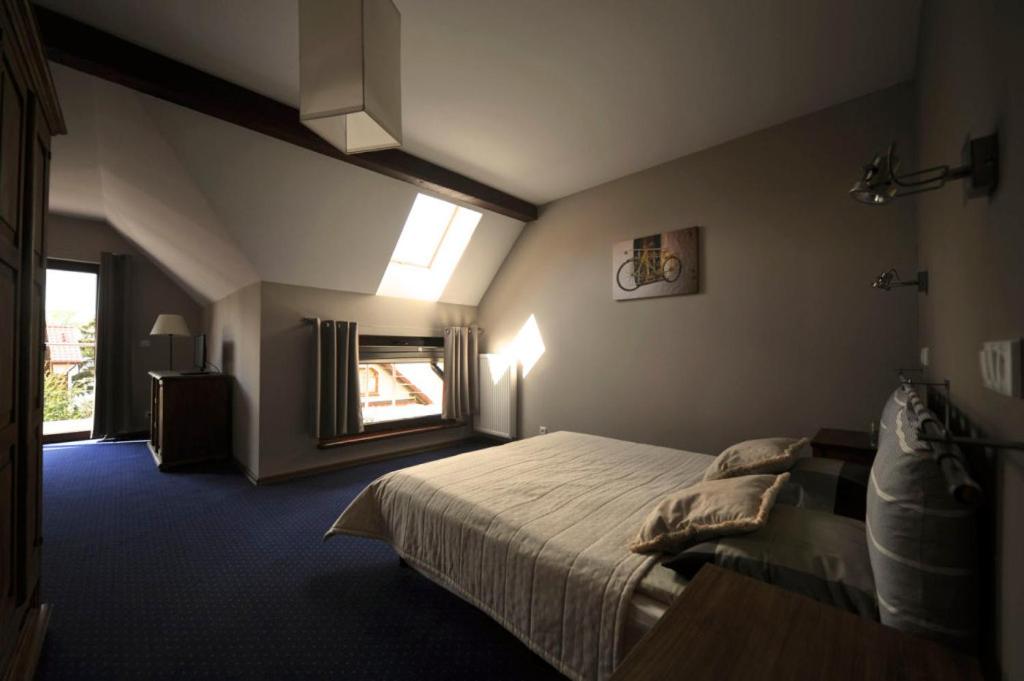 Camera Tripla con Terrazza e Vista Lago