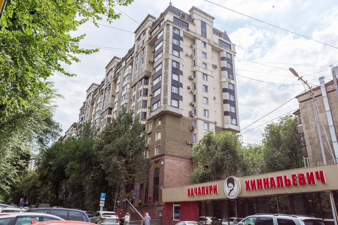Золотой квадрат, центр Алматы! - B&B Almaty