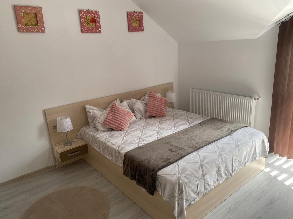 Rebeca Apartament - B&B